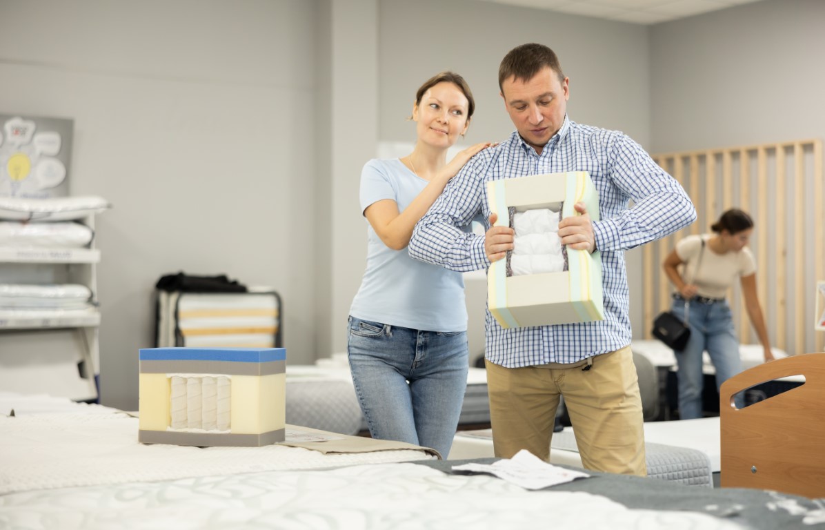 Doradztwo przy wyborze materaca – dopasowanie twardości i komfortu snu